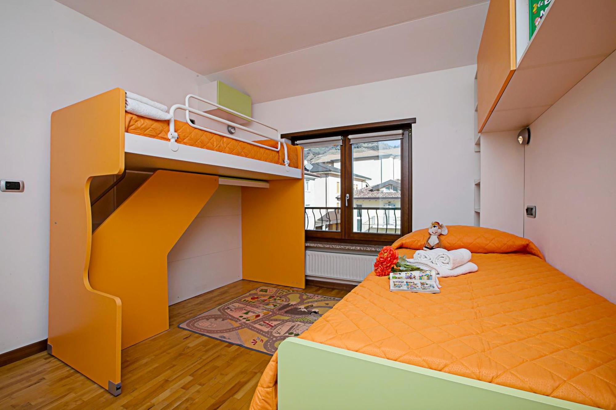 Paulie Apartment - Happy Rentals ริวาเดลการ์ดา ภายนอก รูปภาพ